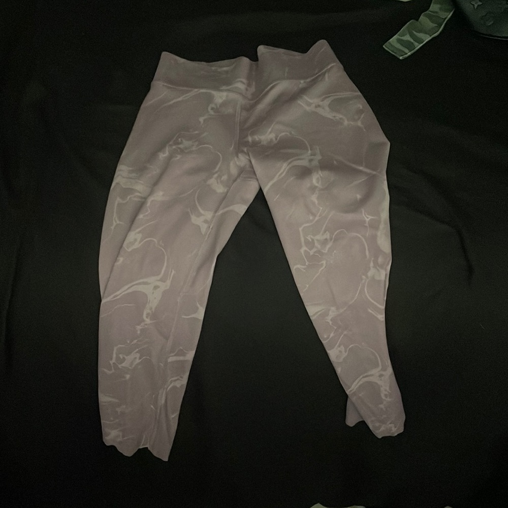 Pink leggings